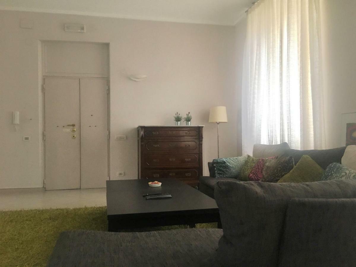Suite Manzoni Рим Екстериор снимка