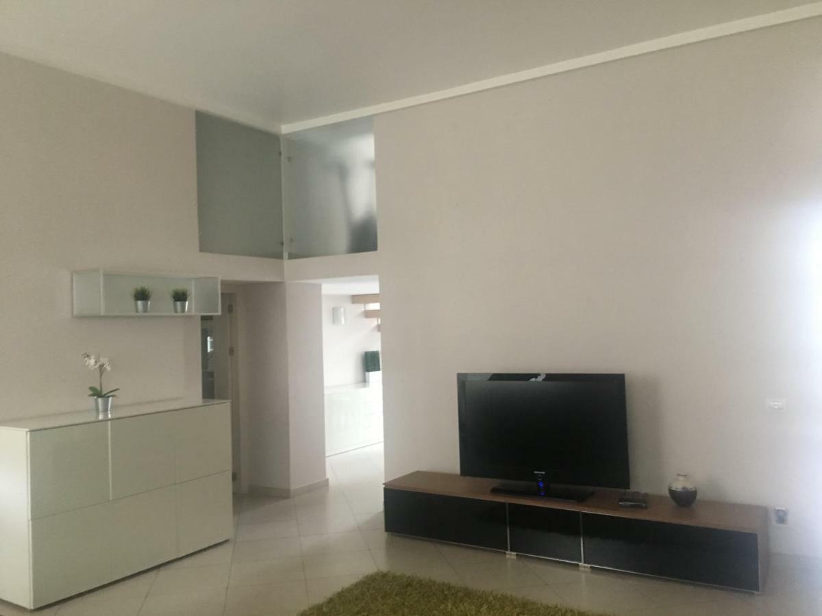Suite Manzoni Рим Екстериор снимка